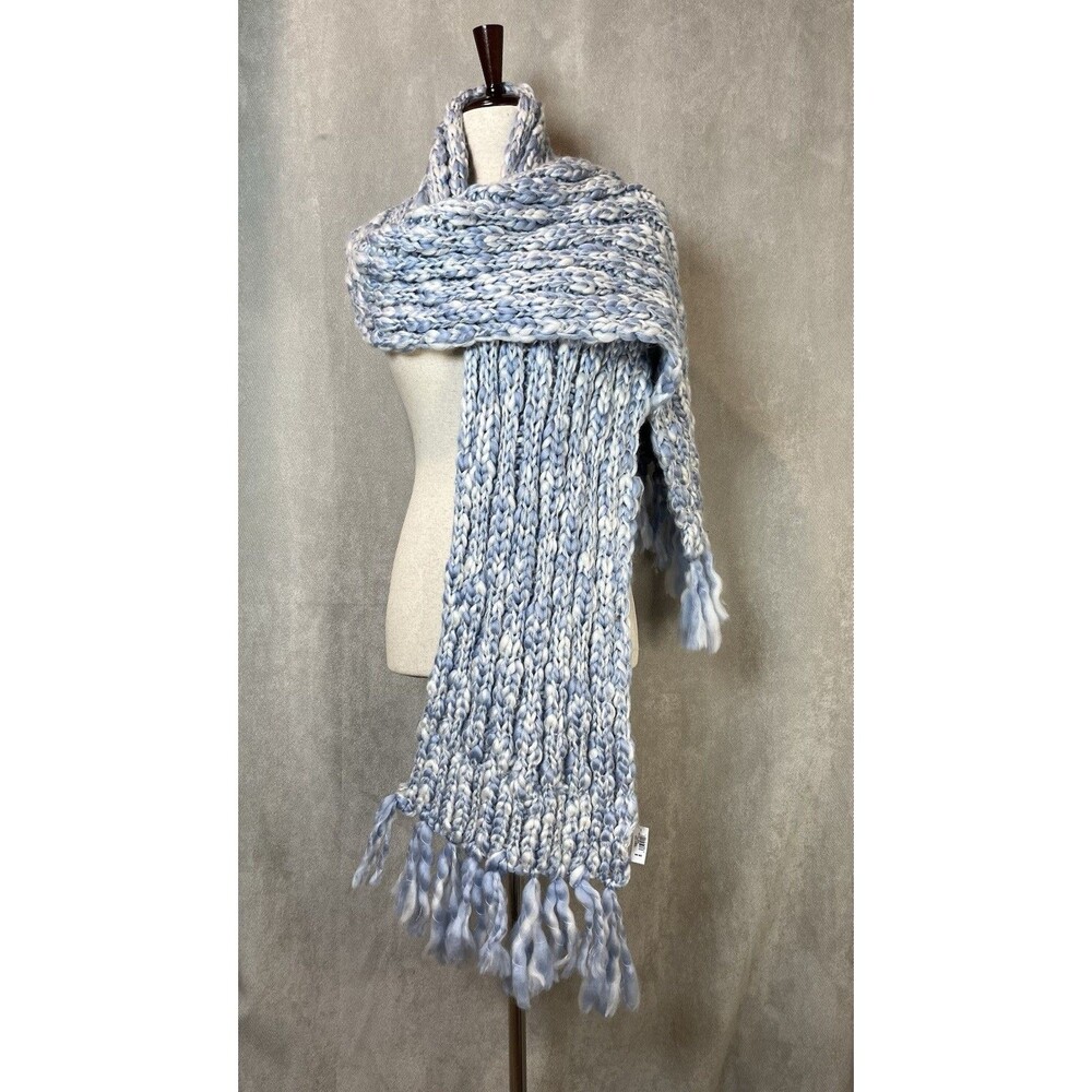 GAP Oversized Wide Scarf Chunky Knit Fringe Blue 90” NWT Blanket Wrap - Picture 2 of 8